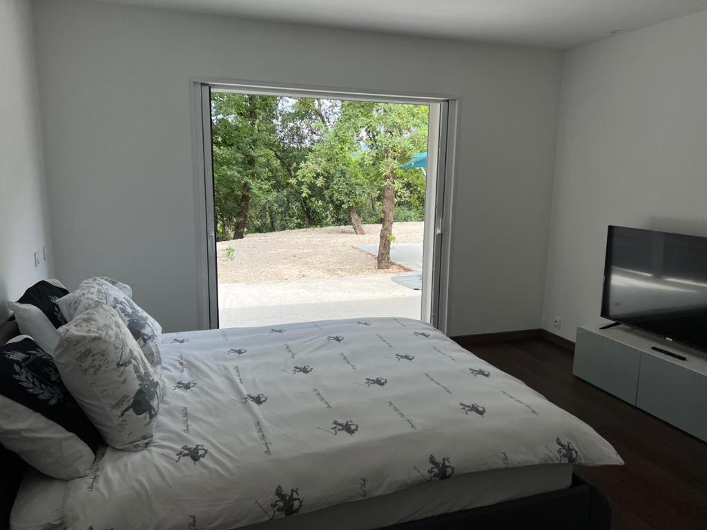 Brand New Villa With Fully Intergrated Air Conditioning & Private Pool, Overlooking Forest Sardan Exterior foto